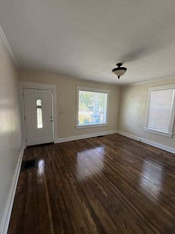1813 Pearl St, Nashville, TN 37203