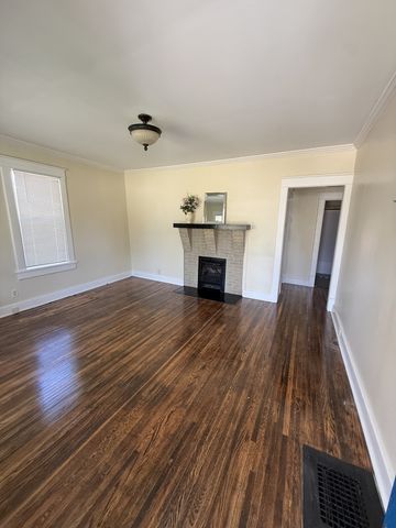 1813 Pearl St, Nashville, TN 37203