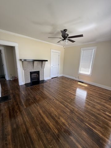 1813 Pearl St, Nashville, TN 37203