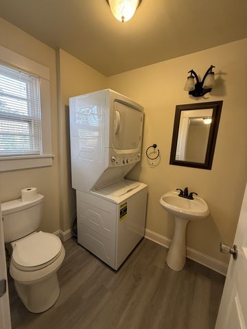 1813 Pearl St, Nashville, TN 37203