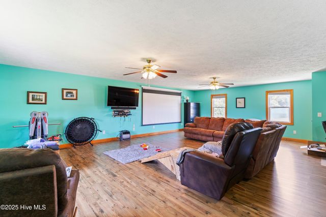 3848 Rooks Road, Atkinson, NC 28421