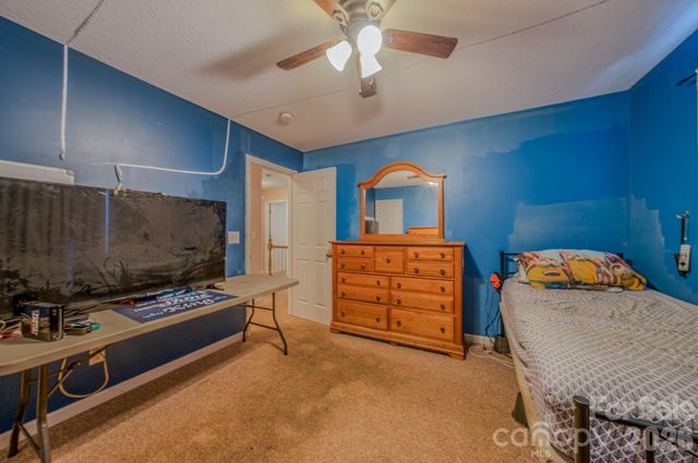 303 Theron Court, Candler, NC 28715