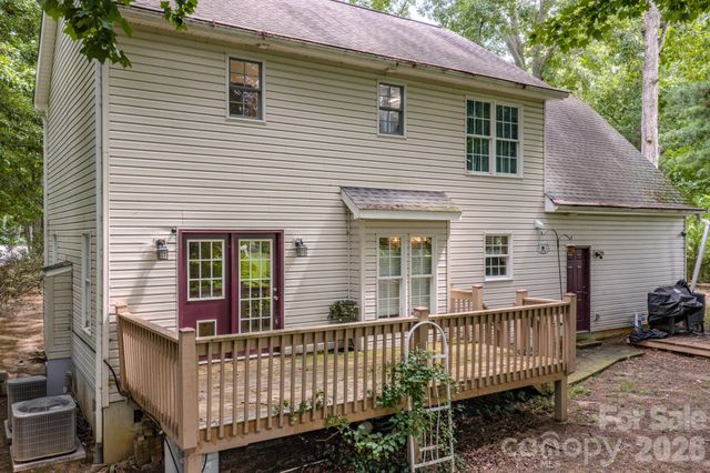 303 Theron Court, Candler, NC 28715