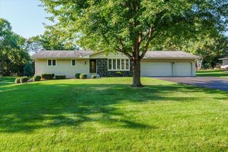 12791 Gerard Drive, Eden Prairie, MN 55346