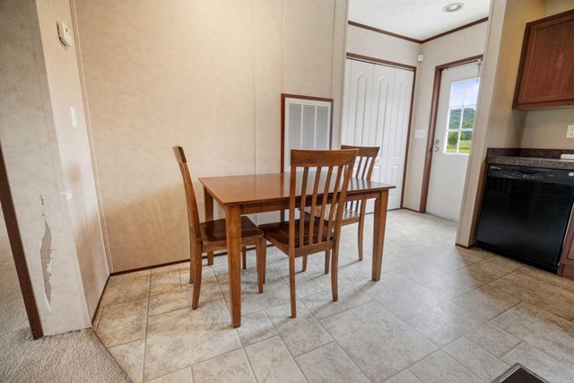 23 Astor Lane, Crab Orchard, KY 40419