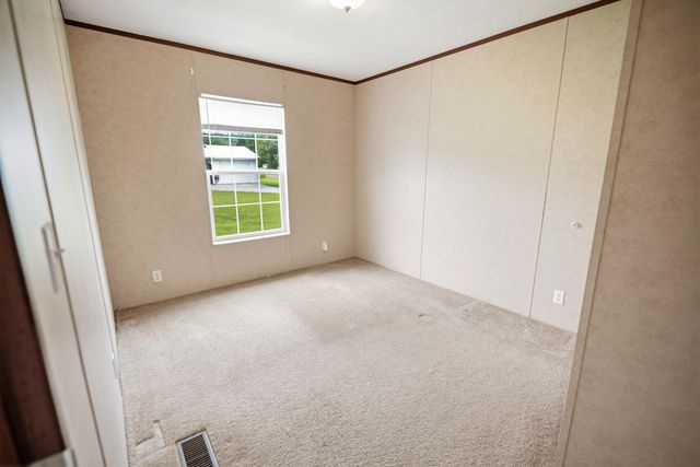 23 Astor Lane, Crab Orchard, KY 40419