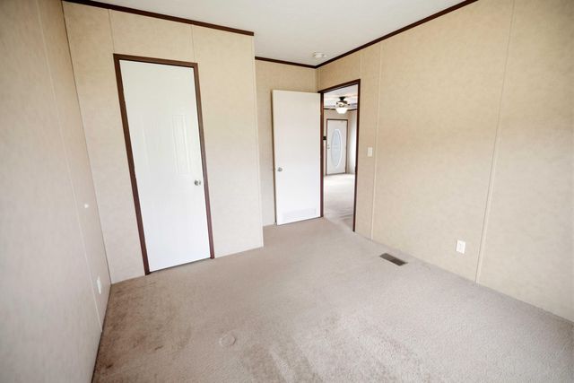 23 Astor Lane, Crab Orchard, KY 40419