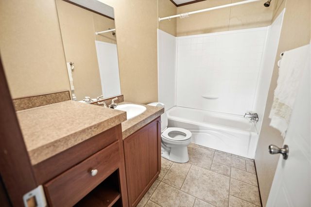 23 Astor Lane, Crab Orchard, KY 40419
