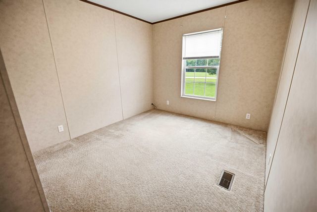 23 Astor Lane, Crab Orchard, KY 40419