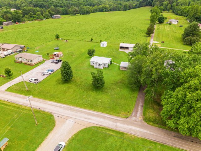 23 Astor Lane, Crab Orchard, KY 40419