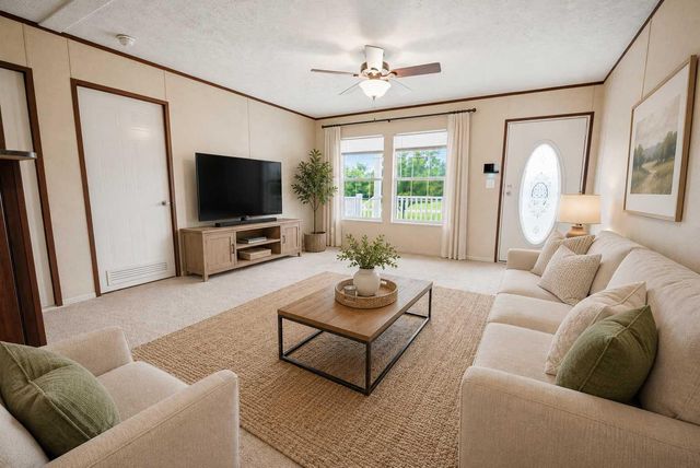 23 Astor Lane, Crab Orchard, KY 40419