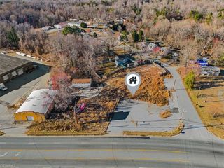 1570 National Highway, Thomasville, NC 27360