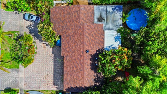 112 San Juan Drive, Palm Springs, FL 33461