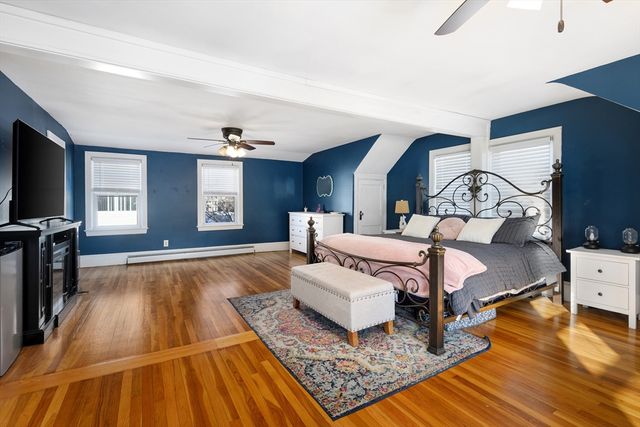 29 Waldo St, New Bedford, MA 02745