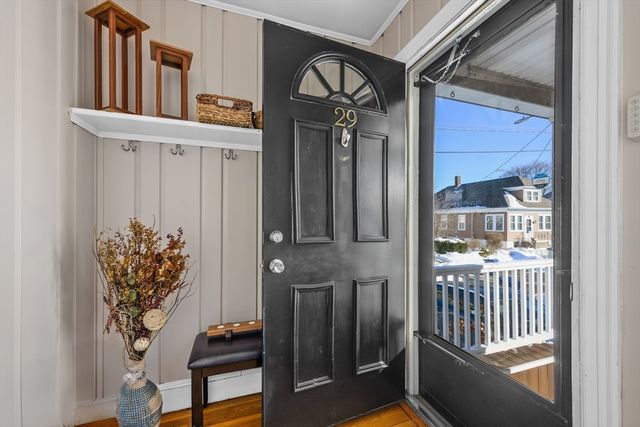 29 Waldo St, New Bedford, MA 02745