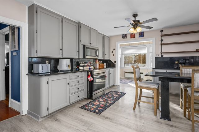 29 Waldo St, New Bedford, MA 02745