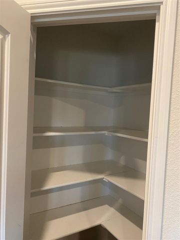 448 Saguaro Drive, Fort Worth, TX 76052