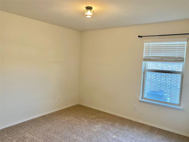 448 Saguaro Drive, Fort Worth, TX 76052