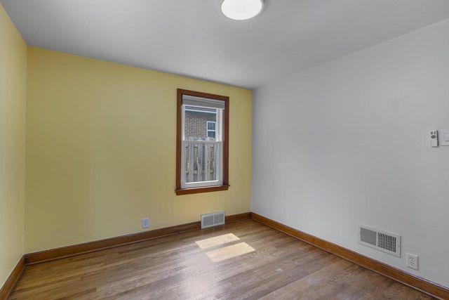 413 E GRANT STREET, Appleton, WI 54911