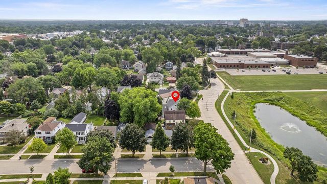 413 E GRANT STREET, Appleton, WI 54911