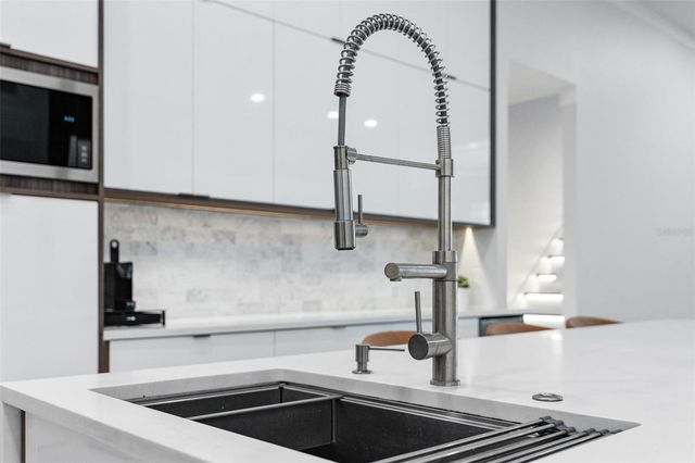 11952 CAMDEN PARK DRIVE, Windermere, FL 34786