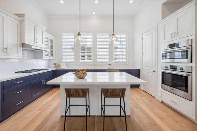 2714 Harvard Street, Houston, TX 77008