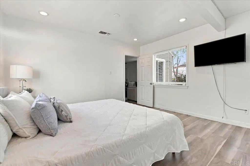 9442 Van Ruiten Street, Bellflower, CA 90706