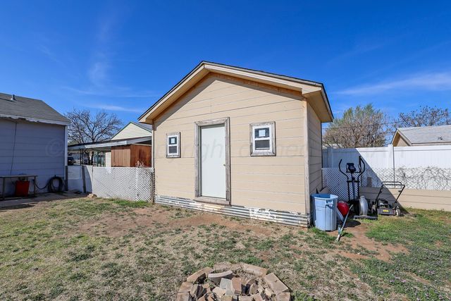 934 Elmore Street, Borger, TX 79007