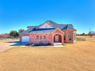 20960 Highlander Ridge Drive, Edmond, OK 73012