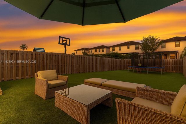 25447 SW 109th Ave, Homestead, FL 33032