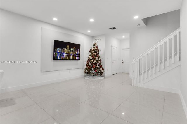 25447 SW 109th Ave, Homestead, FL 33032