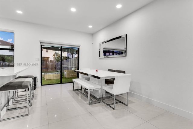 25447 SW 109th Ave, Homestead, FL 33032