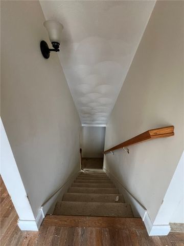 140 Lake View Road, Cranston, RI 02920