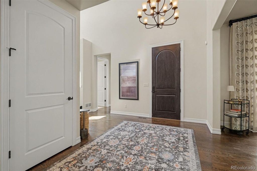 Image 5 of property listing at 9496 Winding Hill Way, Lone Tree, CO 80124