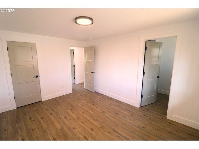 77 SHADY Loop, Springfield, OR 97477