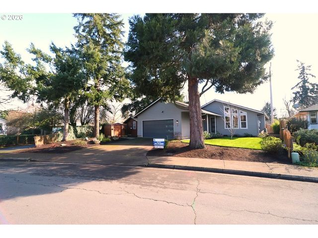 77 SHADY Loop, Springfield, OR 97477