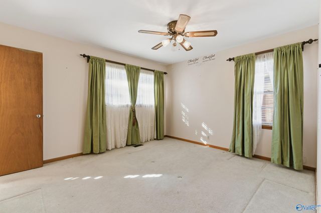 2107 Euclid Road NW, Huntsville, AL 35810