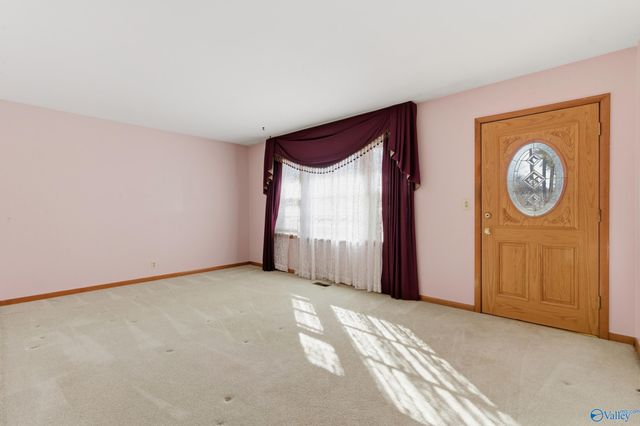 2107 Euclid Road NW, Huntsville, AL 35810