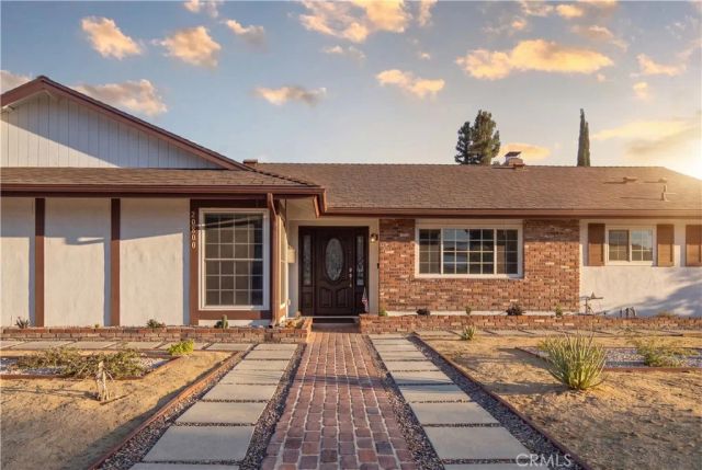 20800 Chatsworth Street, Chatsworth, CA 91311