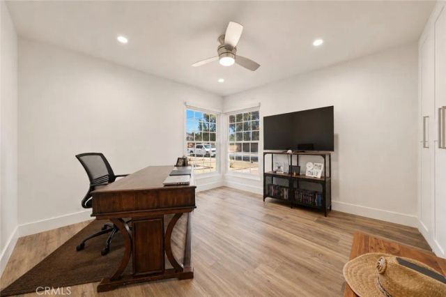 20800 Chatsworth Street, Chatsworth, CA 91311