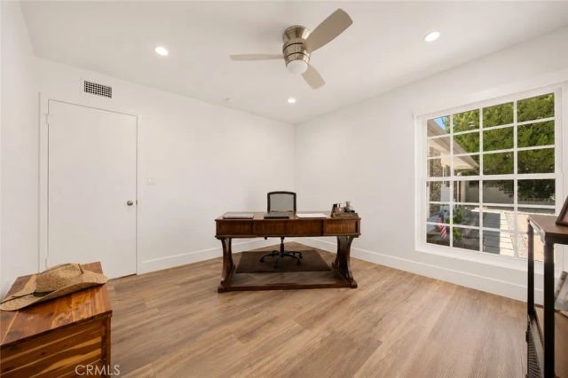 20800 Chatsworth Street, Chatsworth, CA 91311