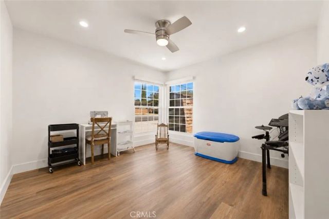20800 Chatsworth Street, Chatsworth, CA 91311