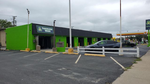 14510 Pulaski Road, Midlothian, IL 60445