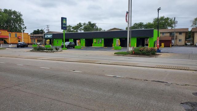 14510 Pulaski Road, Midlothian, IL 60445
