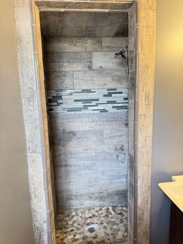 1001 Meharis Circle, Dothan, AL 36303