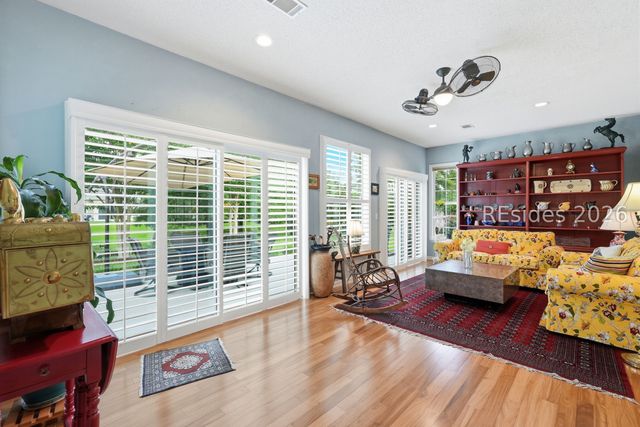 31 Willow Brook Dr, Bluffton, SC 29909