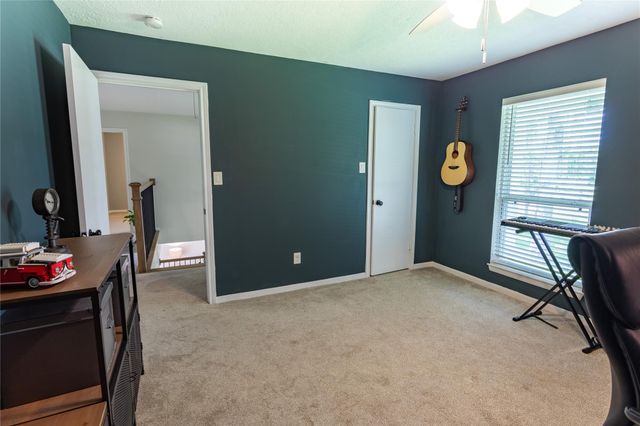 20011 Flying Dove Trail, Crosby, TX 77532