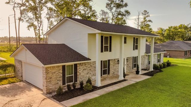 20011 Flying Dove Trail, Crosby, TX 77532