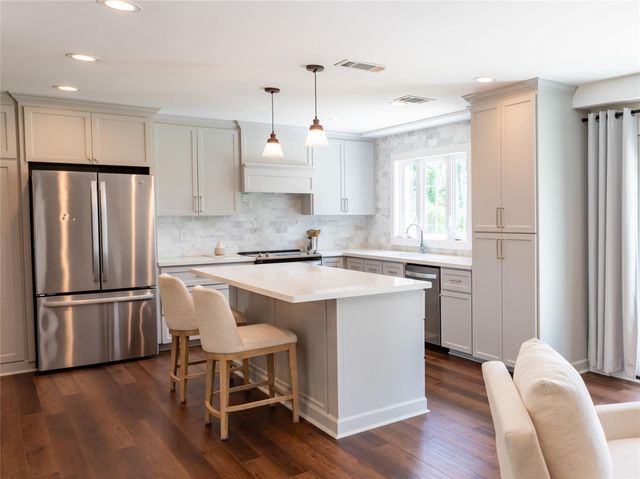 20011 Flying Dove Trail, Crosby, TX 77532