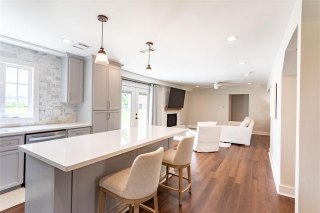 20011 Flying Dove Trail, Crosby, TX 77532